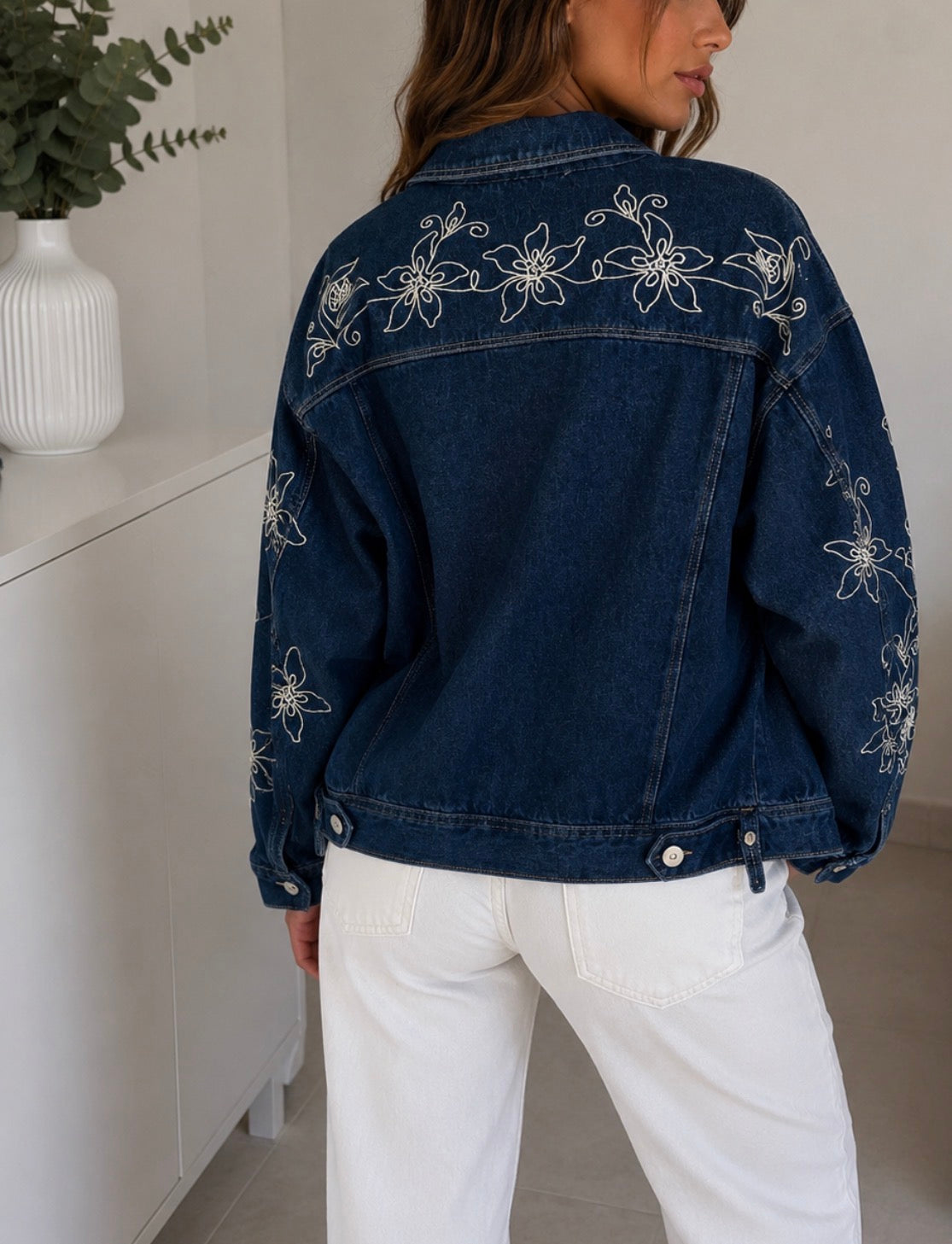 Chaqueta denim bordada Floral